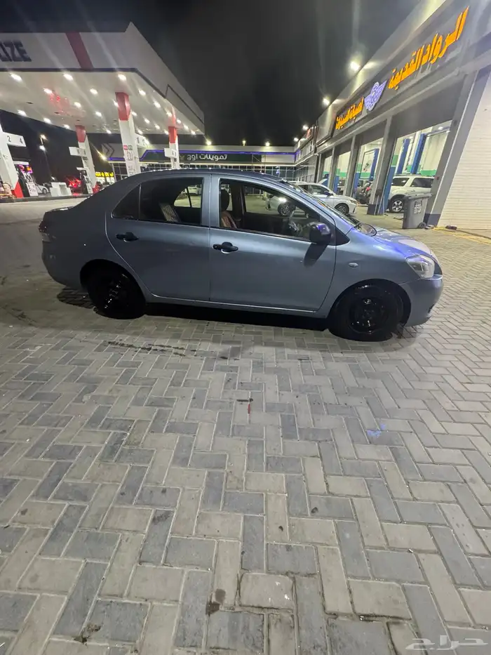 يارس للبيع جير عادي مديل 2013 4