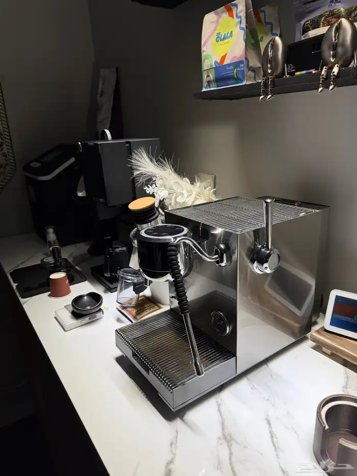 للبيع مكينه قهوه احترافيه HiBREW 5