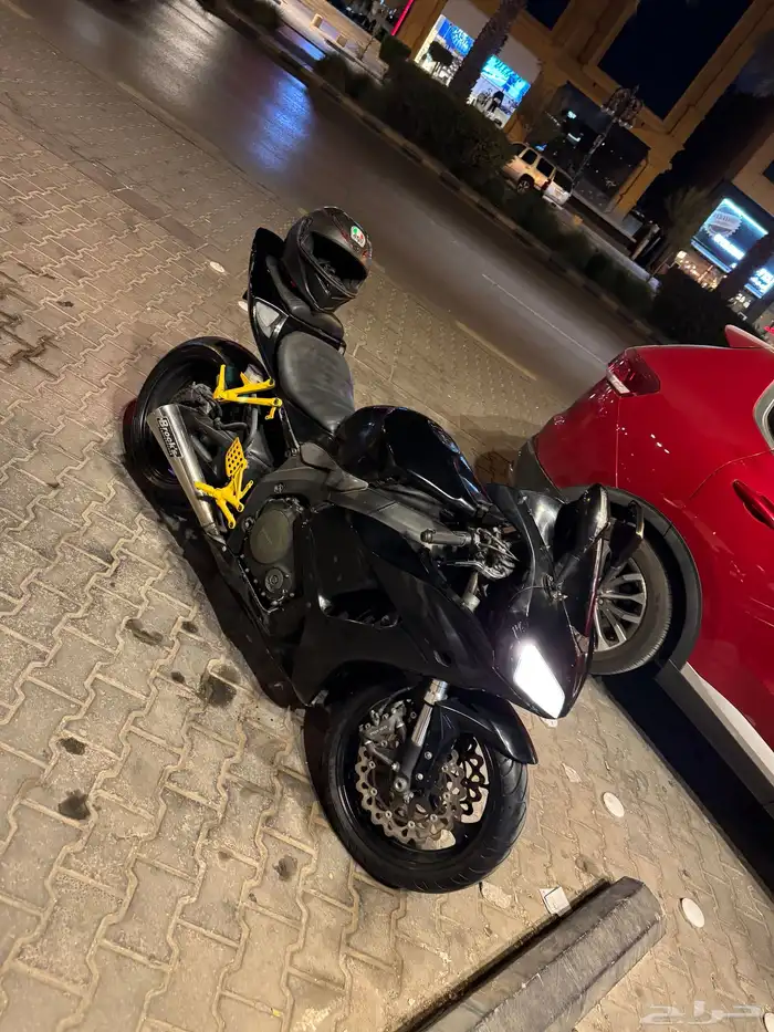 دباب هوندا CBR 1000 للبيع 1