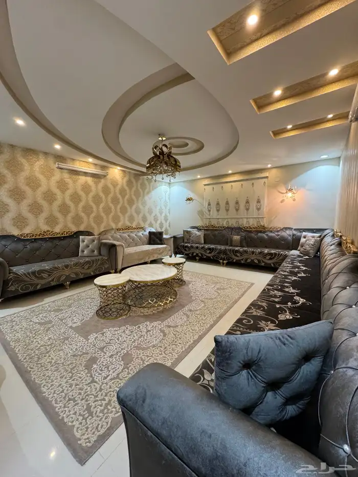 طاولات ملكيه فخمه رخام طبيعي 3