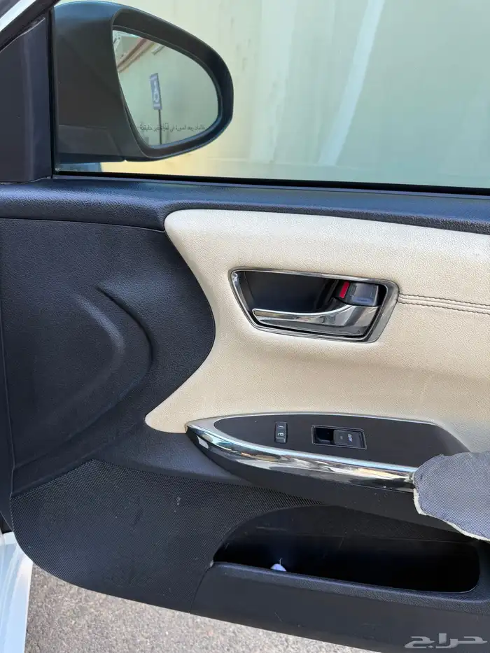 تويوتا افالون فل كامل فئة ليموتد 2013 14