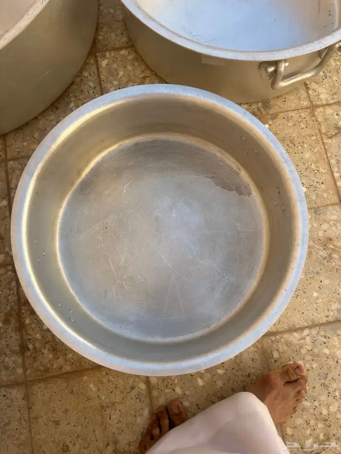 للبيع قدور مقلوبة نظيفة 3