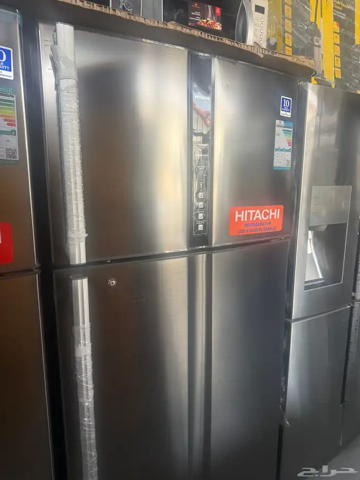 ثلاجه هيتاشي 24.8 استوك  لون وابيض واستيل مشكله كرتون بس 4