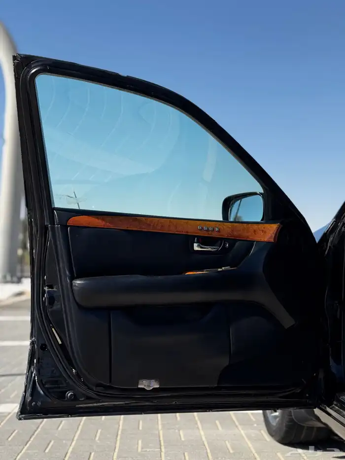 لكزس 430 موديل 2002 23