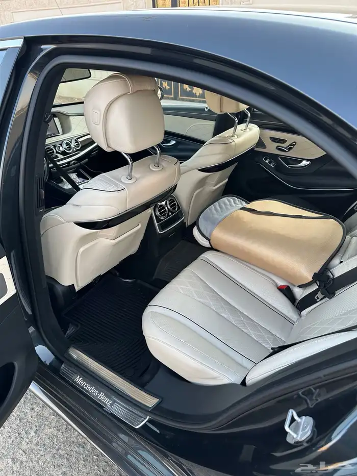 مرسيدس 2015 حجم 550 البيع بدون اللوحه 8