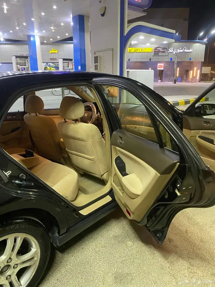 بيع هوندا اكورد 2007 7