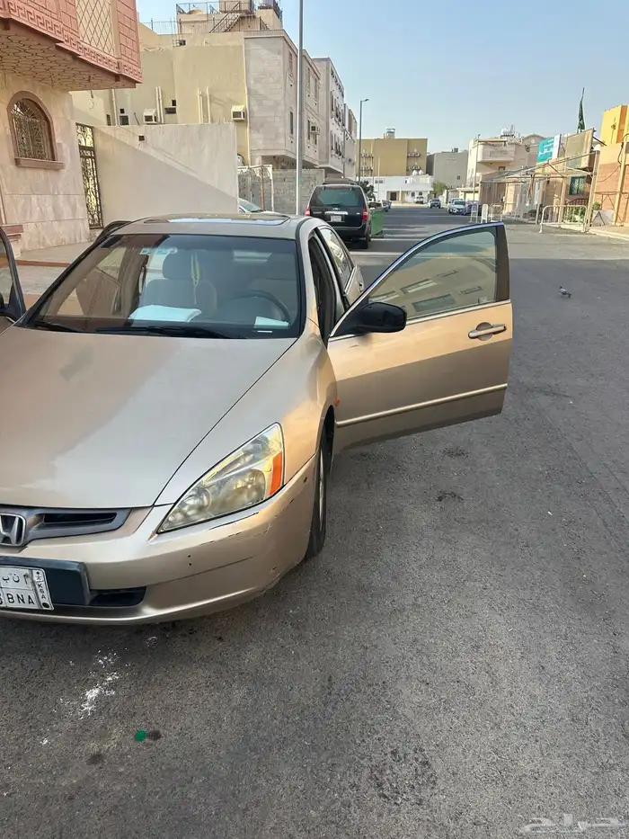 هوندا اكورد 1