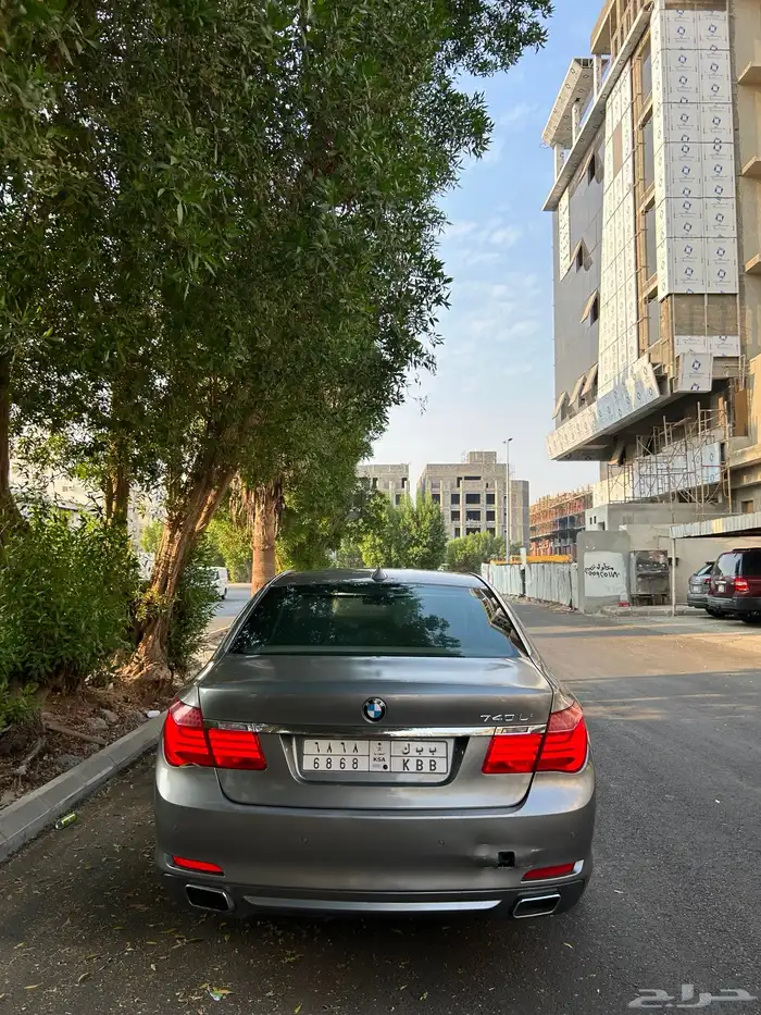 بي ام دبليو 730Li 4