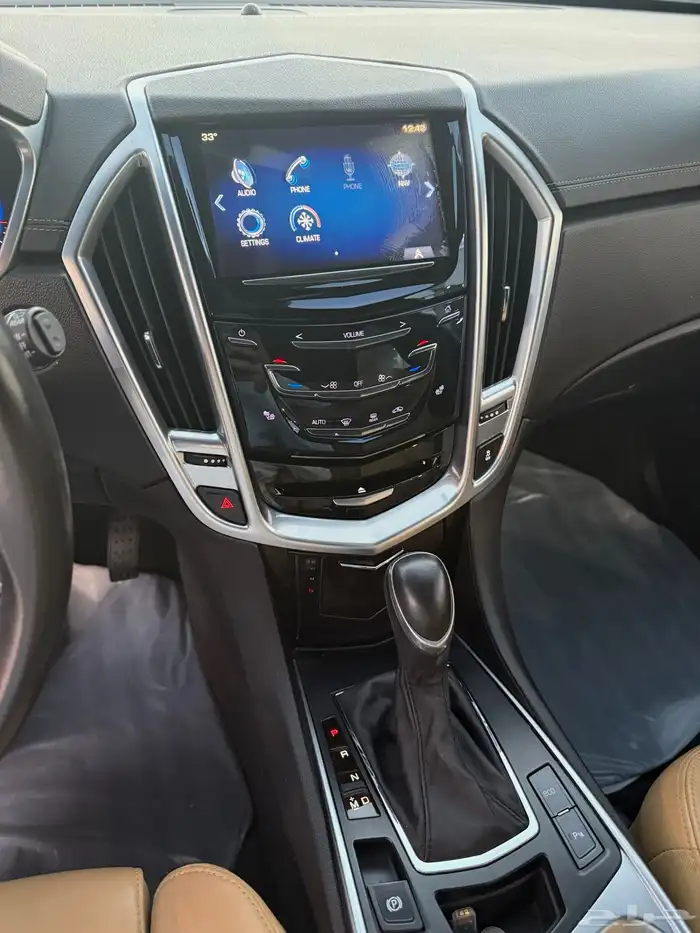 كاديلاك SRX 2014 مخزن - فل كامل عداد 97 الف كيلو فقط 10