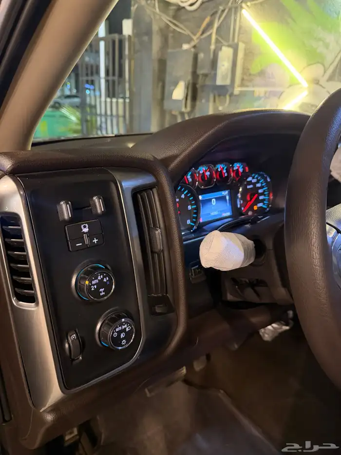 سلفرادو 2014 بحالة الوكالة z71 13