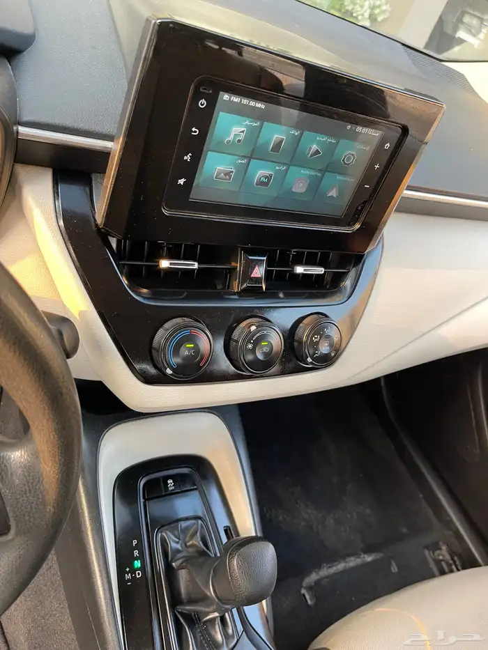 تويوتا كورولا XLI 1.5 ستاندر بنزين 2022 13