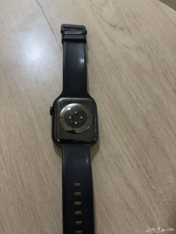 apple watch s8 45mm 4