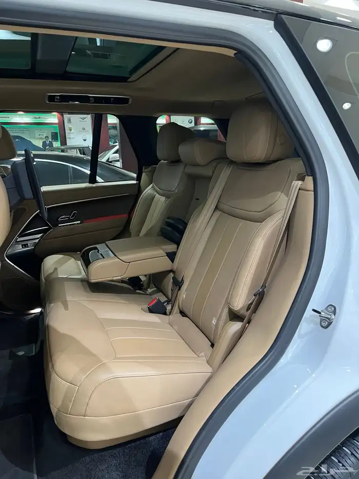 رنج روفر فوج HSE P530 2024 7