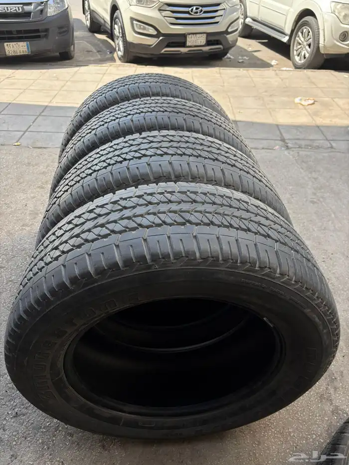 طقم كفرات برجستون مقاس 275.60.20تاريخ 2023 3