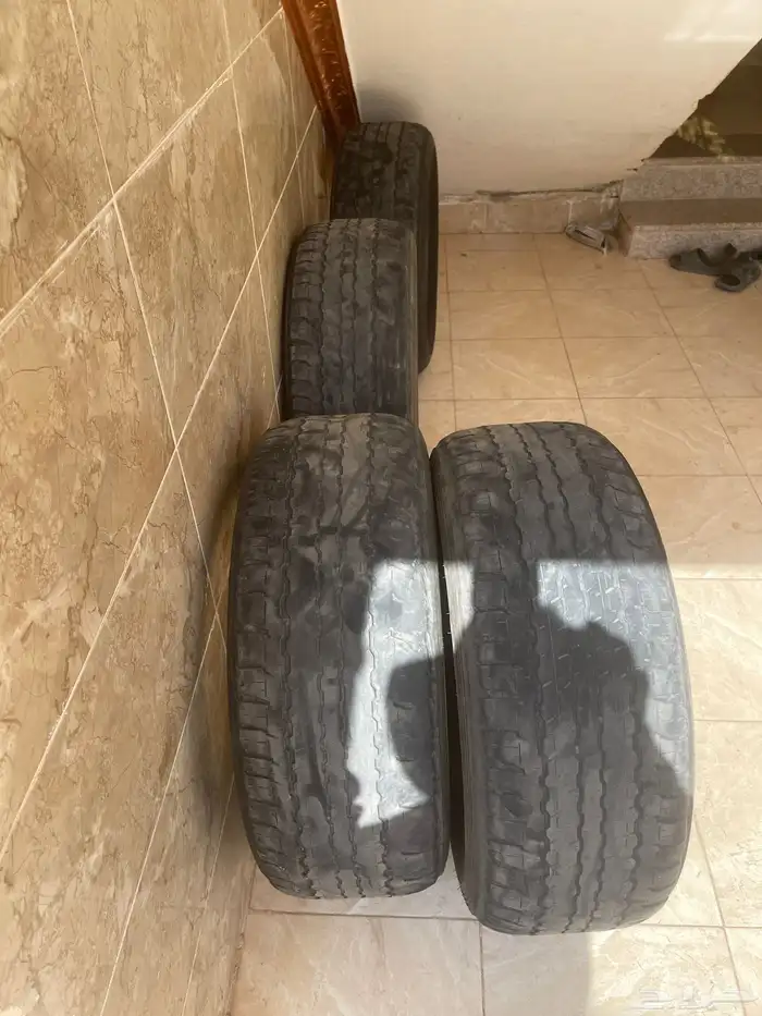 كفرات دنلوب نظيف نص عمر 3