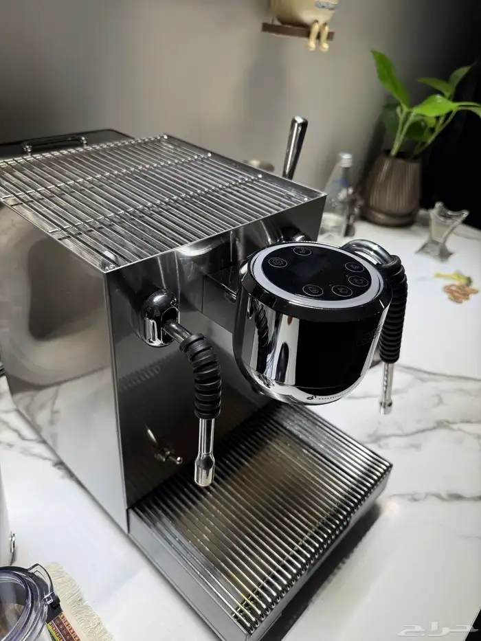 للبيع مكينه قهوه احترافيه HiBREW 2