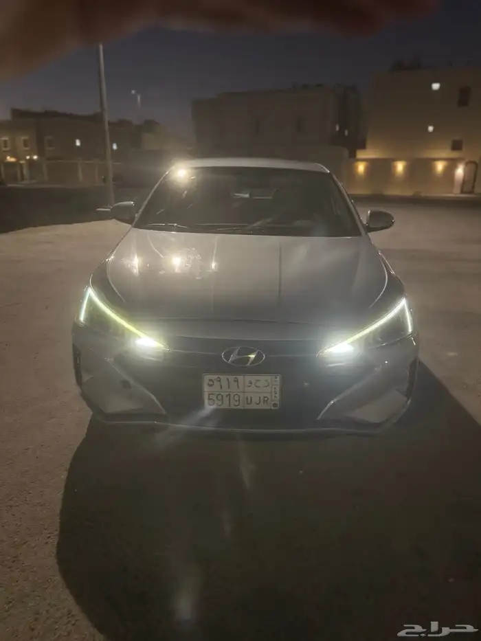 النترا مديل 2020 لون فضي 4