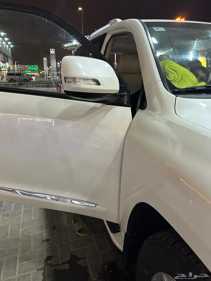 للبيع جكسار 2014 2