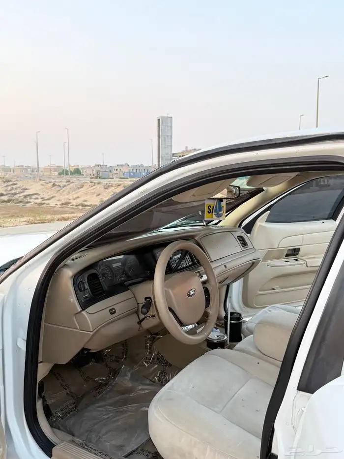 فكتوريا 2011 بوليسي نظيف 13