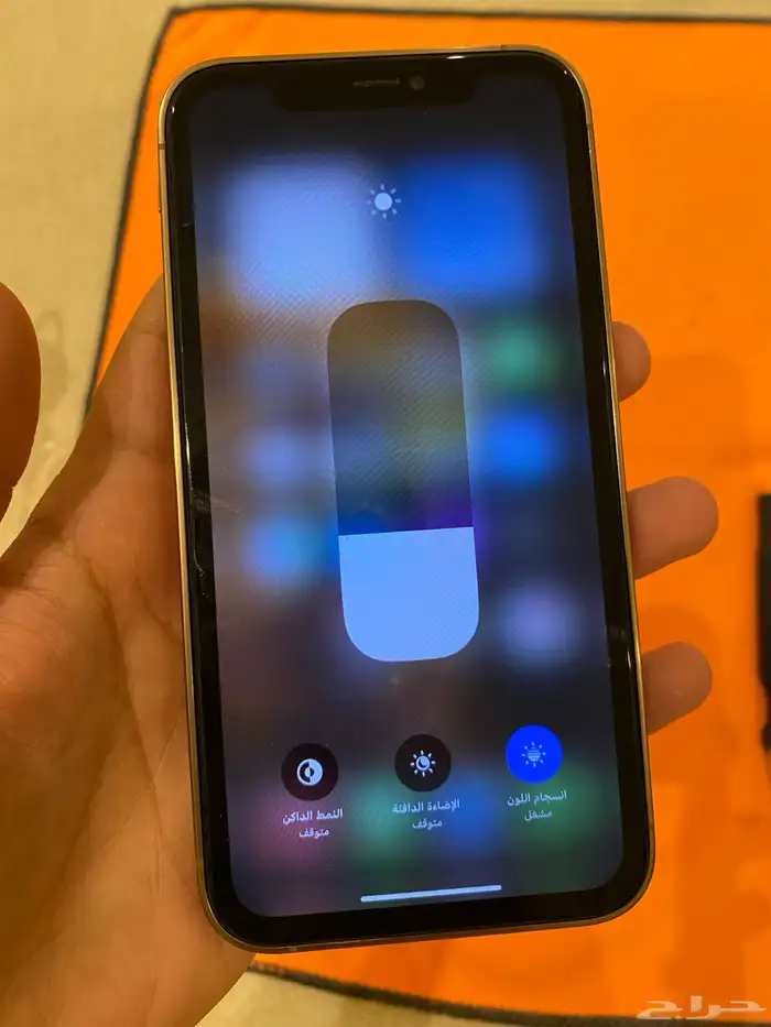 (تم التخفيض) ايفون 11 مرهم 16 برو 256 6