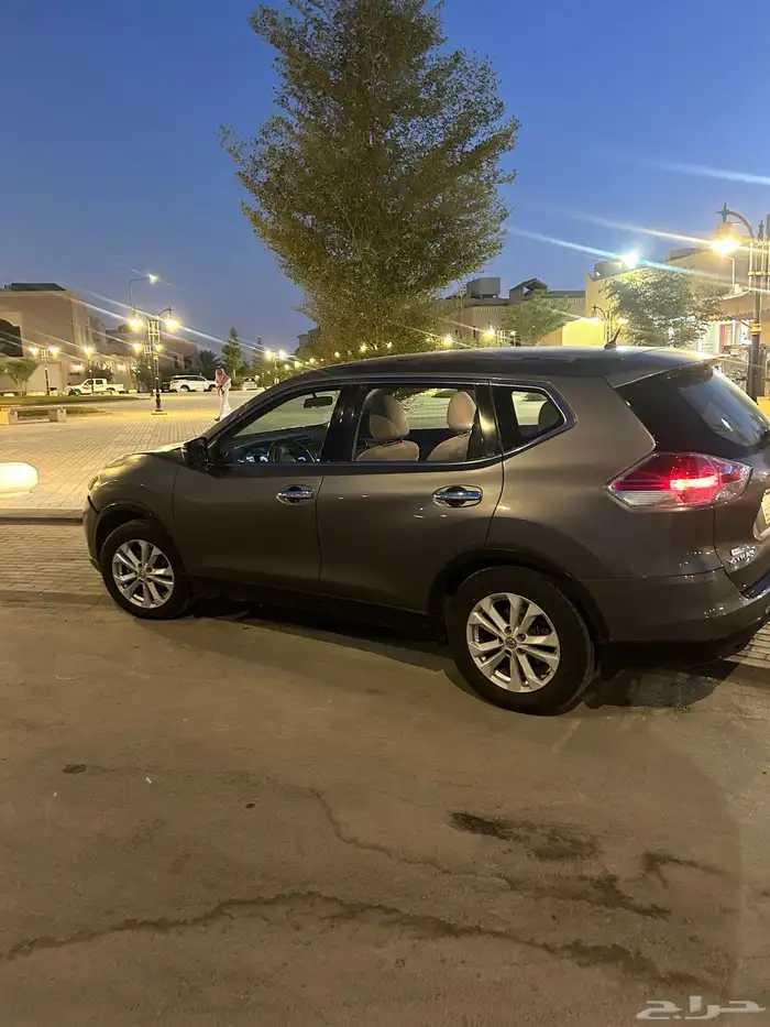 نيسان اكس تريل 2016 البيع مستعجل لاعلى سعر 9