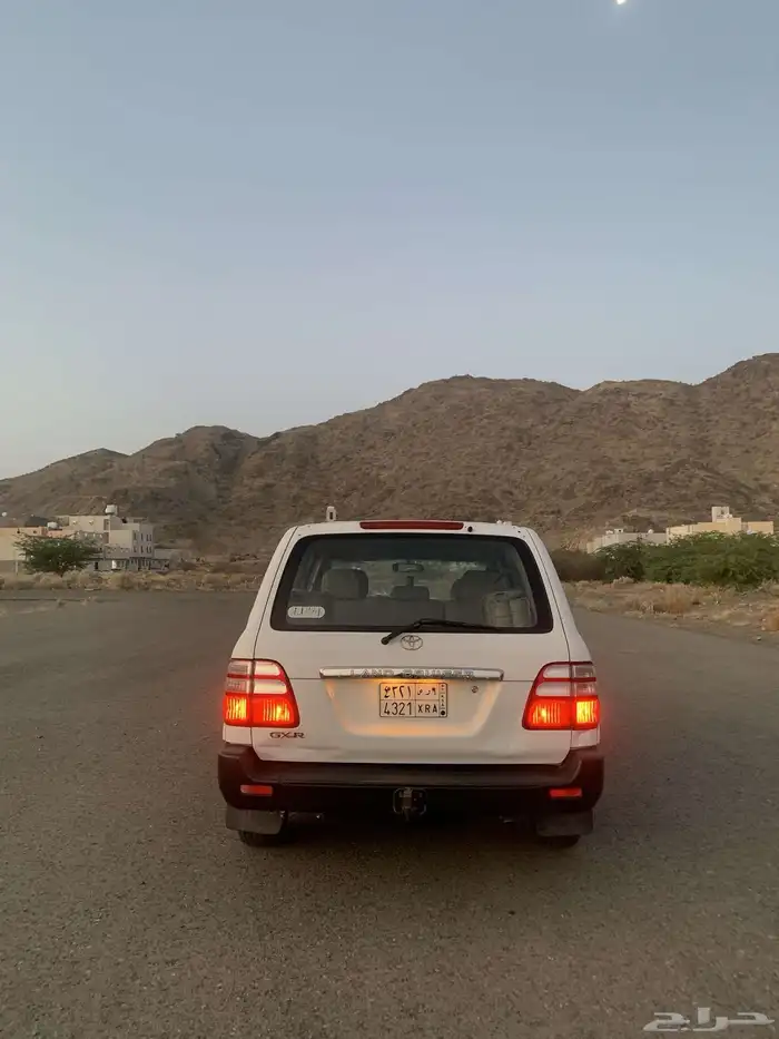 لاندكروزر 7