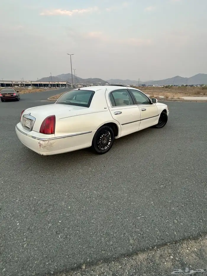 لنيكون تاون كار 1998 المالك الاول ابن باز رحمه الله 3