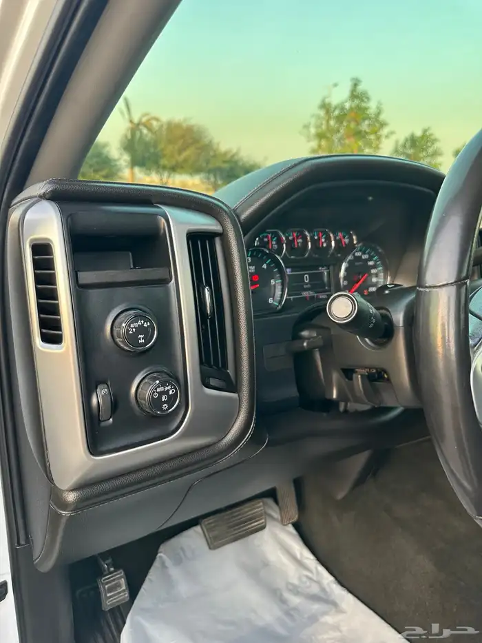 للبيع جمس سييرا 2018 غماره Z71 دبل 4X4 فل 31