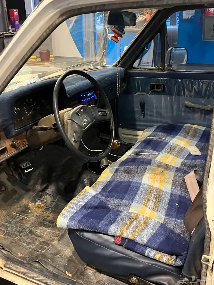 هايلكس 83 نضيف 4