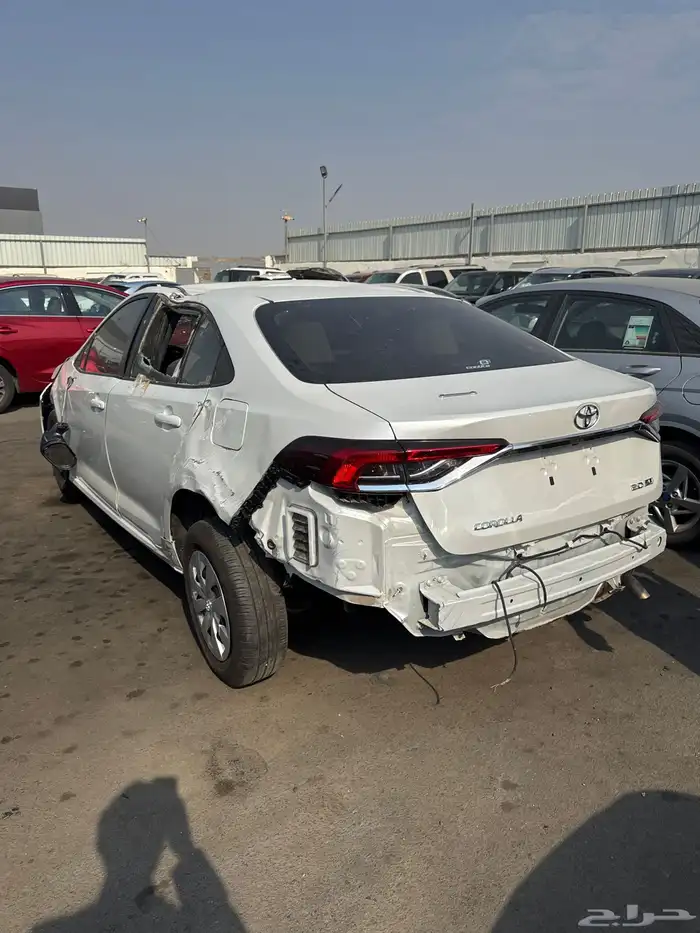 سيارات مصدومه 23