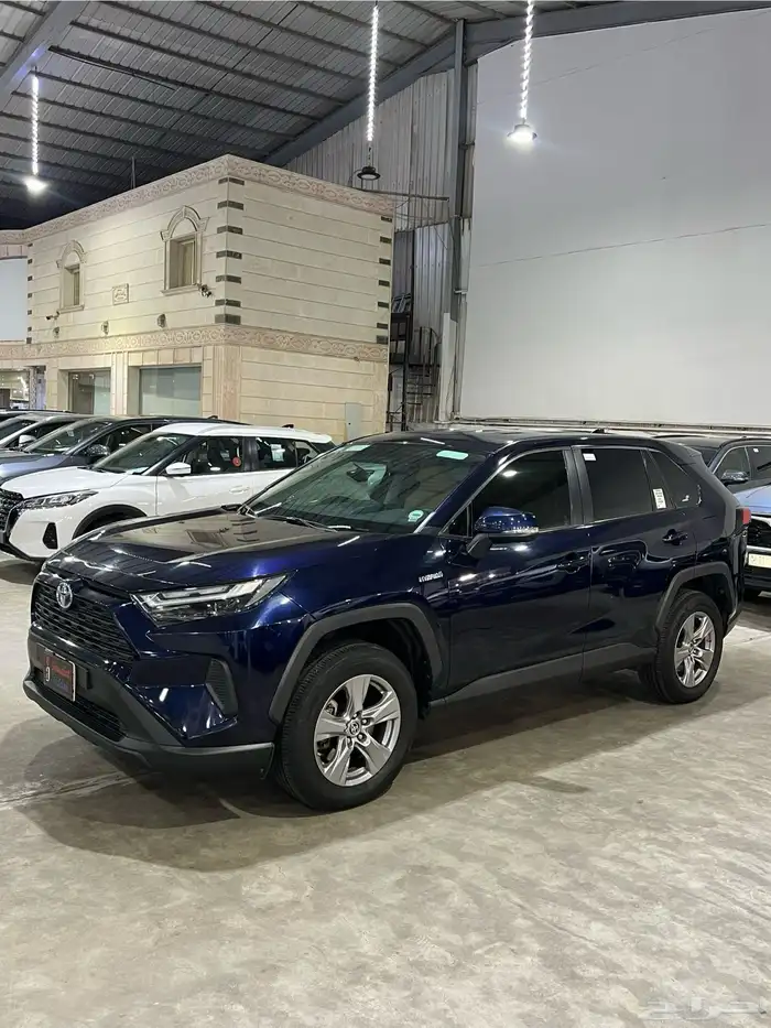 تويوتا راف فور 2022 هايبرد مكينة 2.5 ( عبداللطيف جميل ) 1