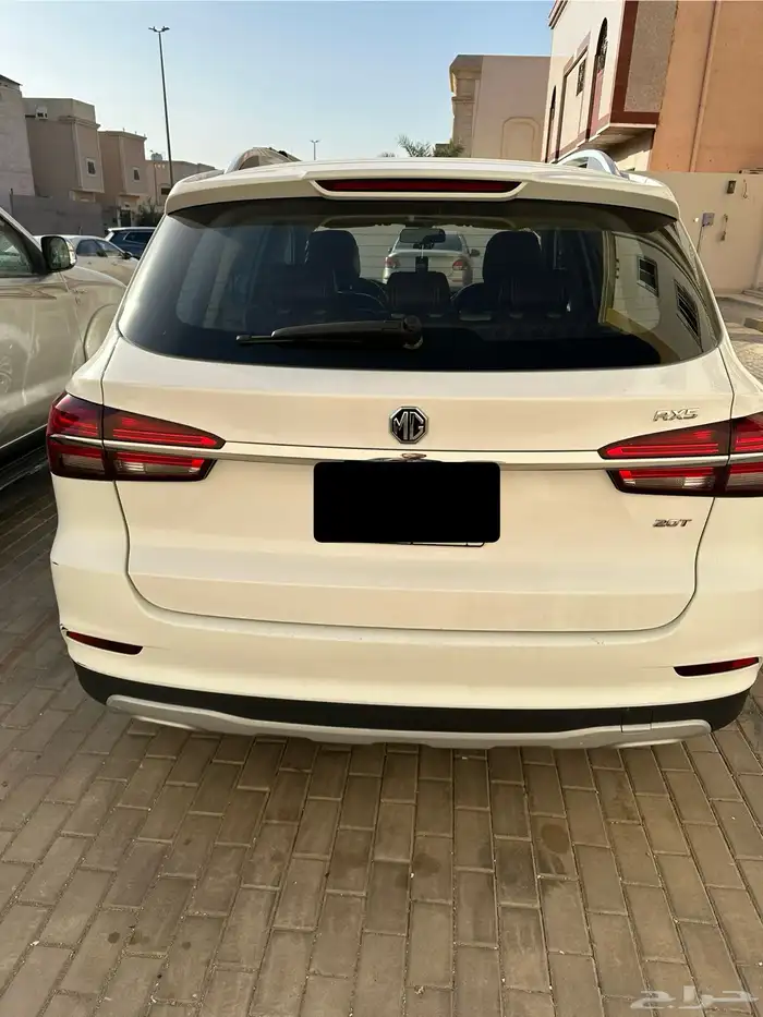 ام جي ار كس فايف 2020 3