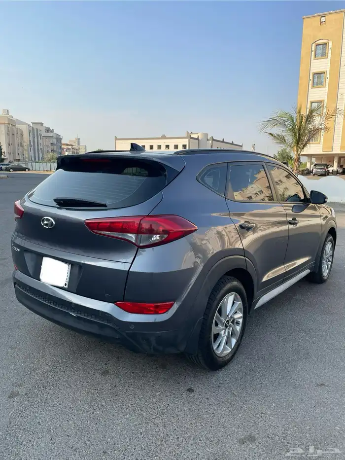 هونداي توسان للبيع 2