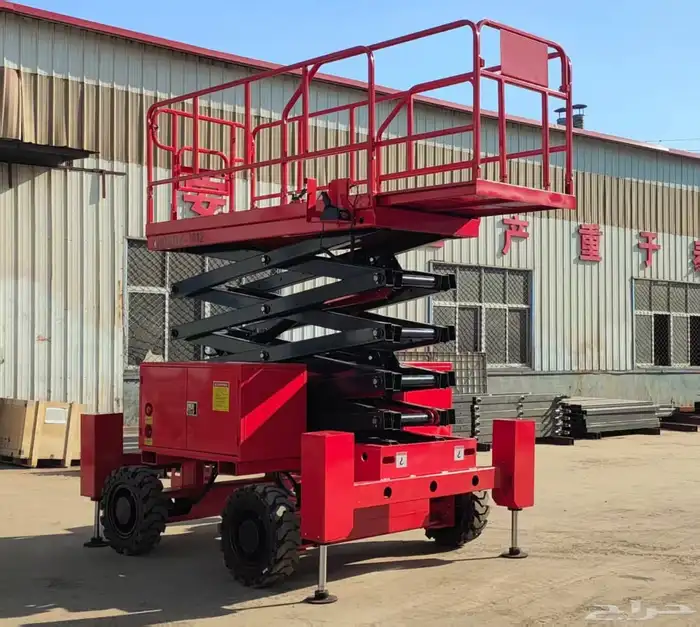 سيزر لفت للايجار رافعة شوكية ومقصية مان ليفت فوركلفت للايجار 6