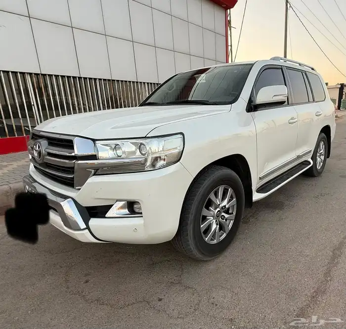 لاندكروزر صالون 2019 ديزل 1