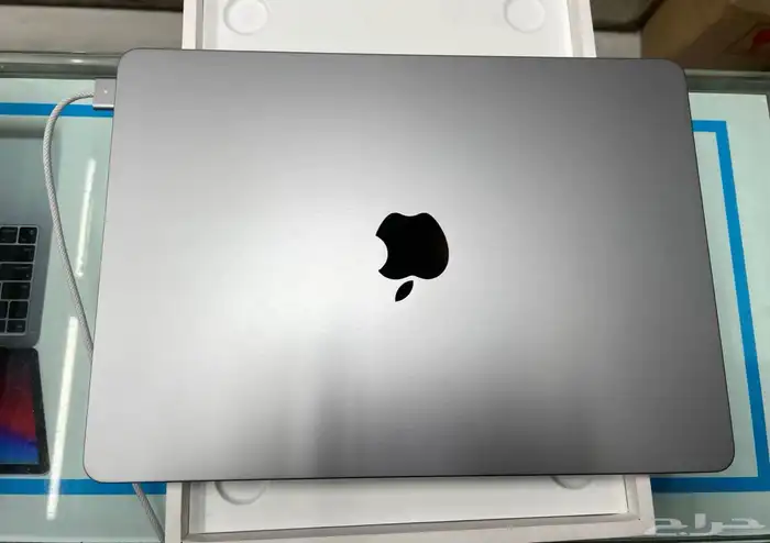 ماك بوك M3 بيعه سريعه 2