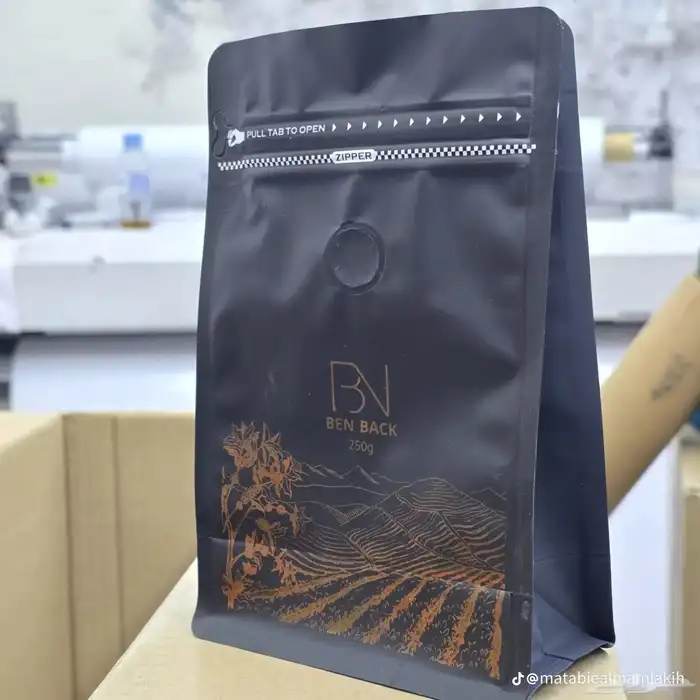 مطبعه طباعة مطبوعات جيكات قهوة اكواب ورقية استكر كرت شخصي مق 8