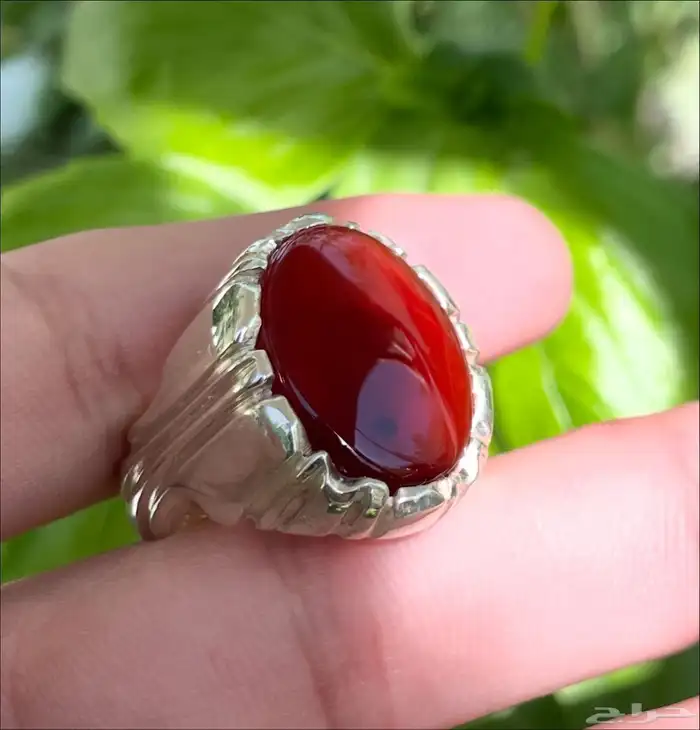 خاتم عقيق يماني أحمر رماني 0