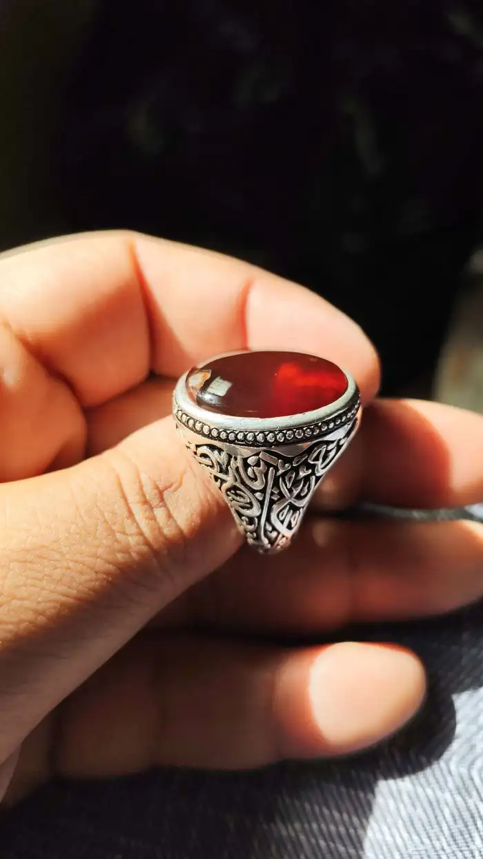 عقيق يماني أصلي كرزي الكرز صياغه عارف فضه لبحرين 2