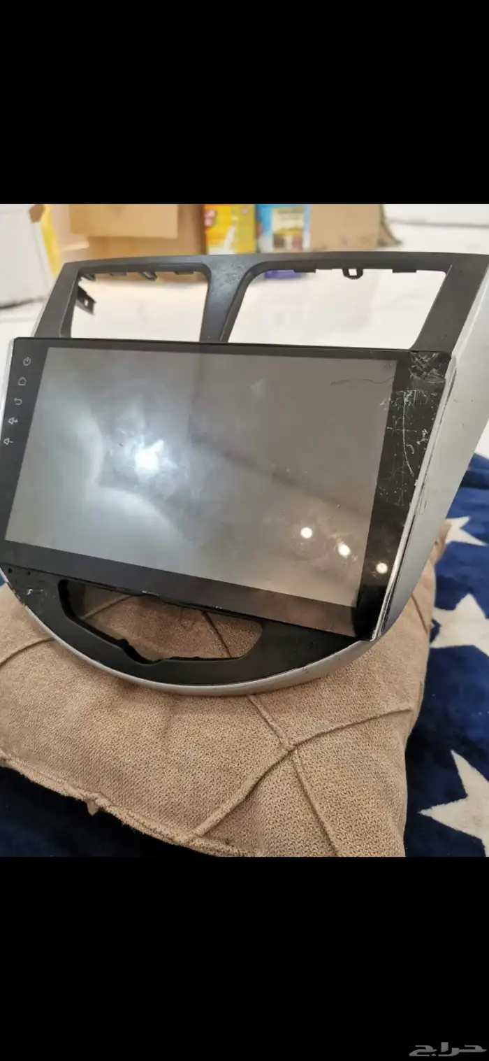 شاشة اندرويد.. للأكسنت 200ريال نظيفه مافيها شي غير كسر بسيط 2