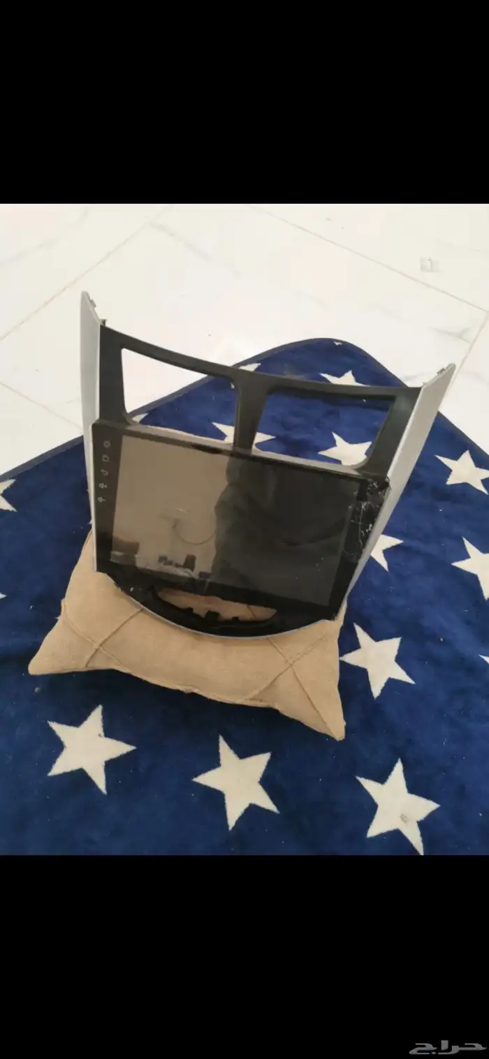 شاشة اندرويد.. للأكسنت 200ريال نظيفه مافيها شي غير كسر بسيط 0