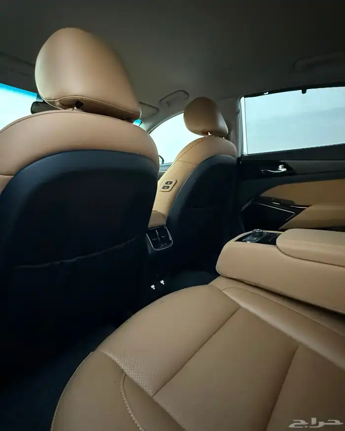 كيا كادينزا 2020 ( بنزين ) فل كامل بدون بانوراما للبيع 12