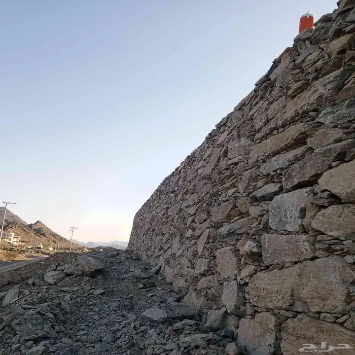 معلم حجر صغير وكبير ورباريب وترميم البيوت التراثيه في الباحه 3