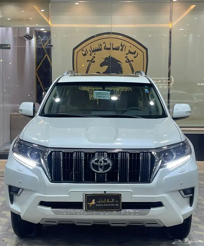 تويوتا برادو V6 موديل 2023 نظيف جدا 2