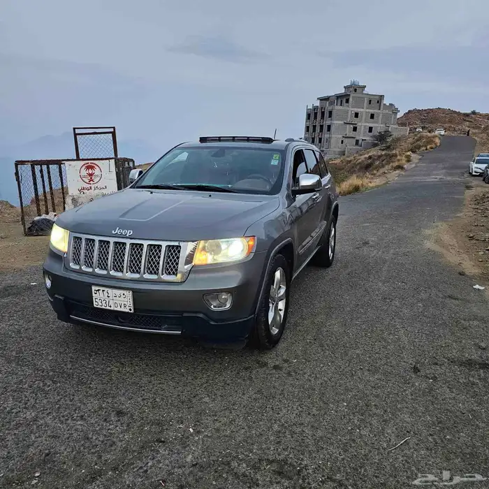 جيب قراند شيروكي 2011 أوفر لاند ممشى 400 9