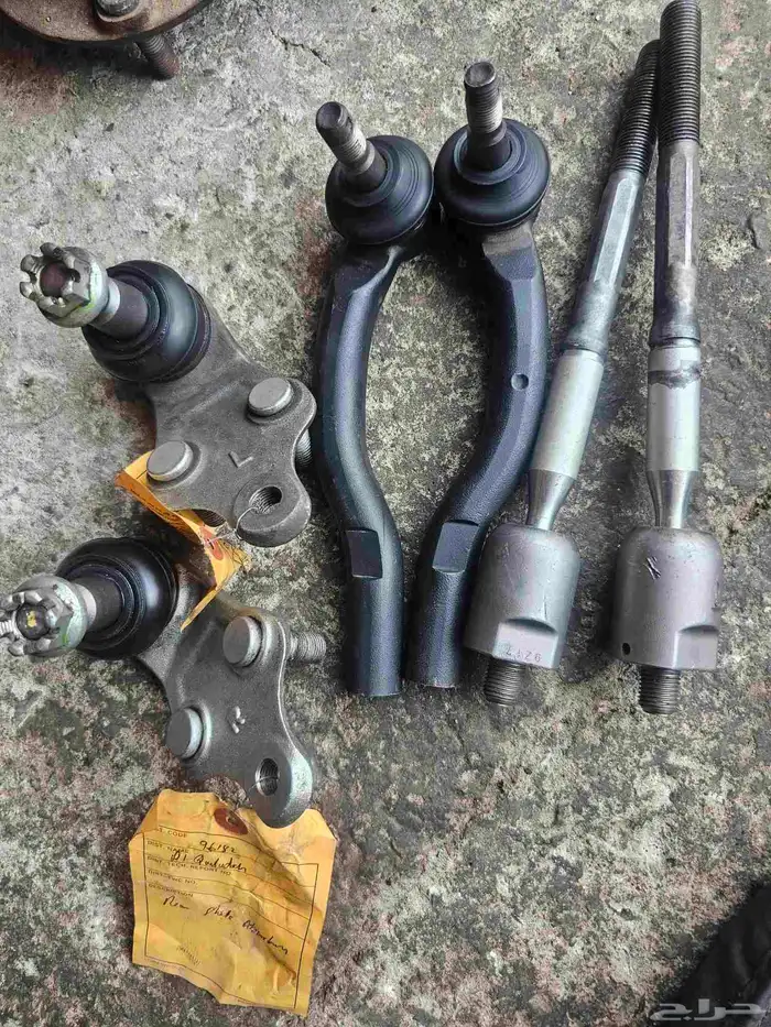 قطع غيار لكزس اي اس 350 2013 - 2017 مساعدات و مقصات و كراسي 4