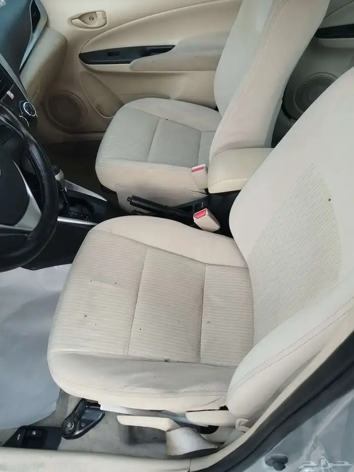 تايوتا يارس مودل 2018 6