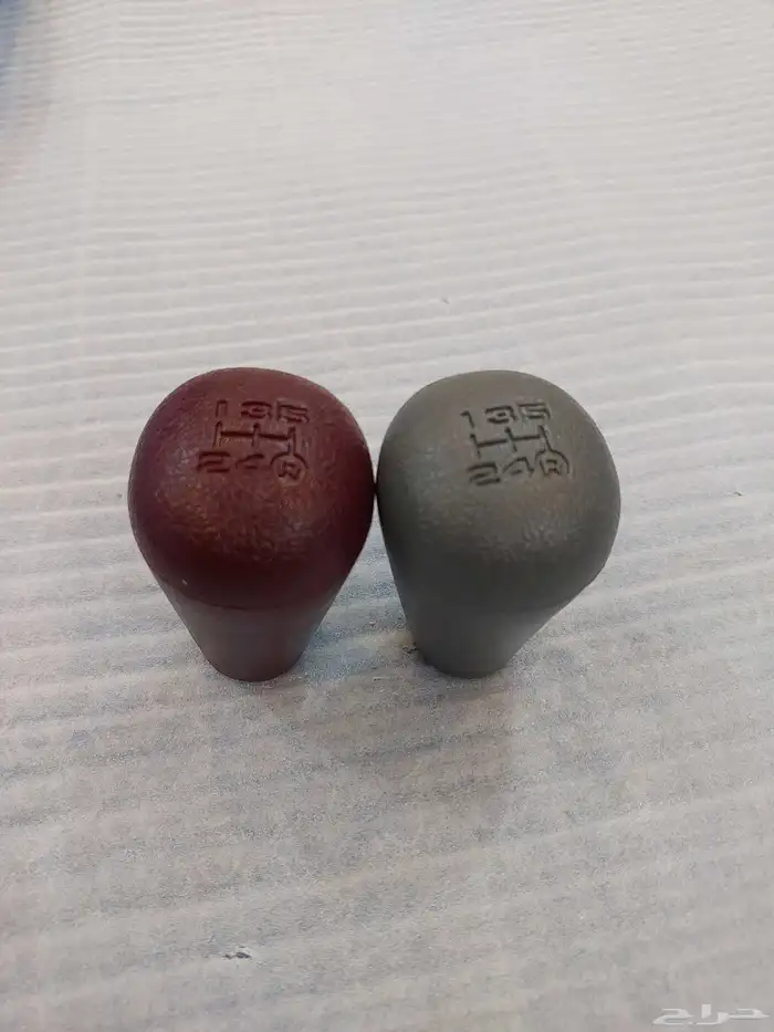 قبضه قير هايلوكس وكرسيدا واغلب سيارات تايوتا 0