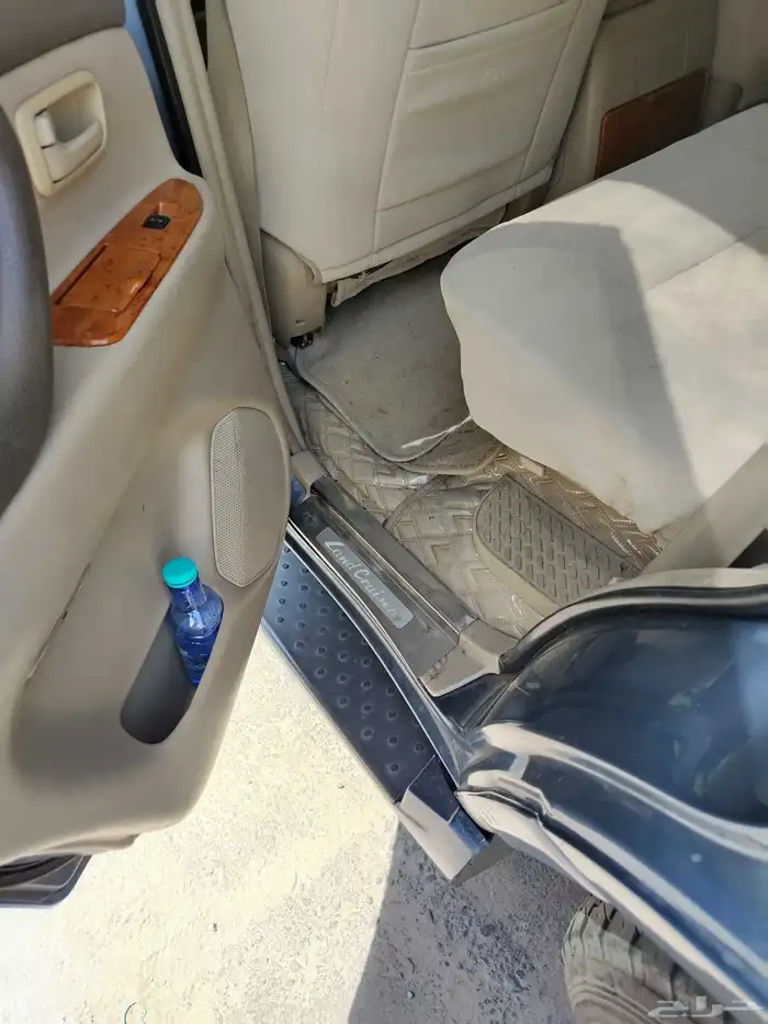 لاندكروزر 2006 GXR اوتوماتيك 6سلندر فل كامل 14