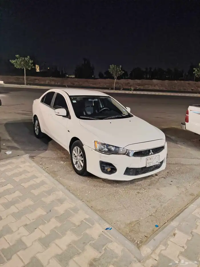 لانسر 2017محركات علي الشرط 3